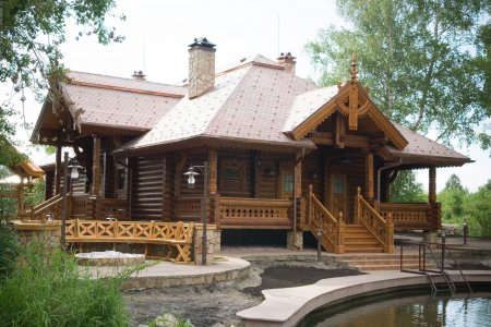 Дом из натурального дерева 